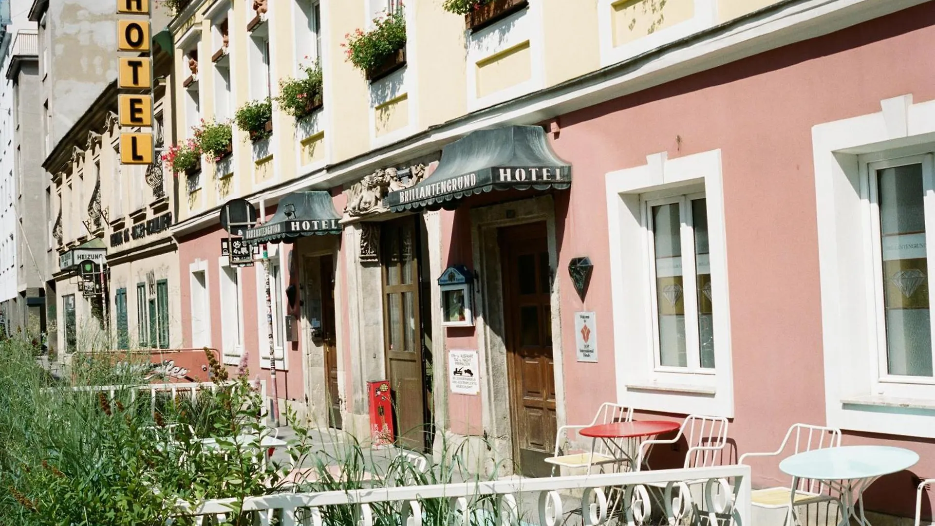 Hotel Am Brillantengrund Wiedeń